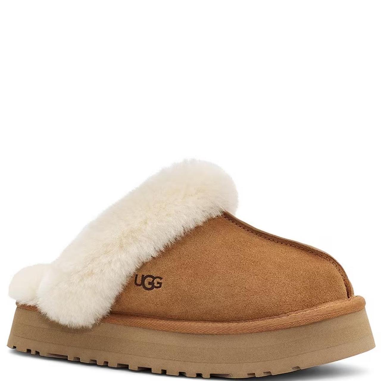 UGG Chesnut Disquette Suede Fur Platform Slippers - Depop