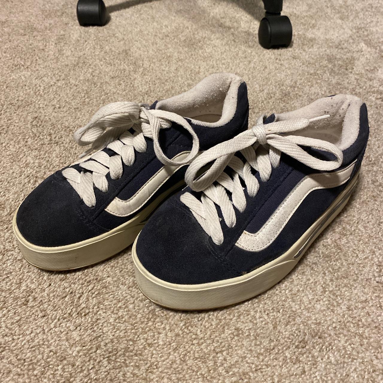 💕PRE-LOVED 90’s NAVY BLUE COLORED PLATFORM VANS💕 💕I... - Depop