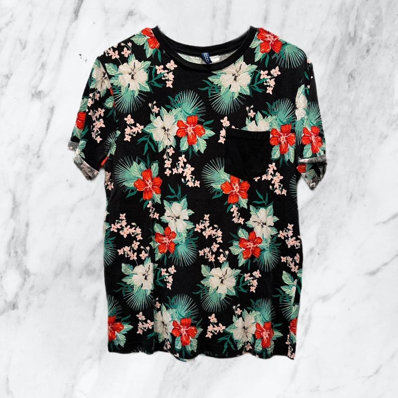 Louis Vuitton Floral Jersey Tee SS20 Worn once for - Depop