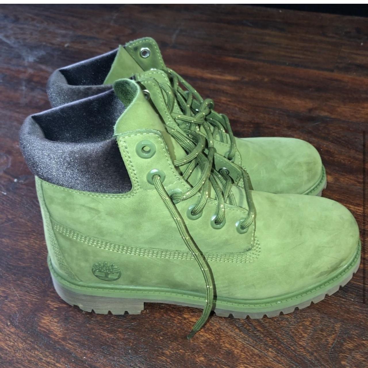 Olive green shop timberlands womens