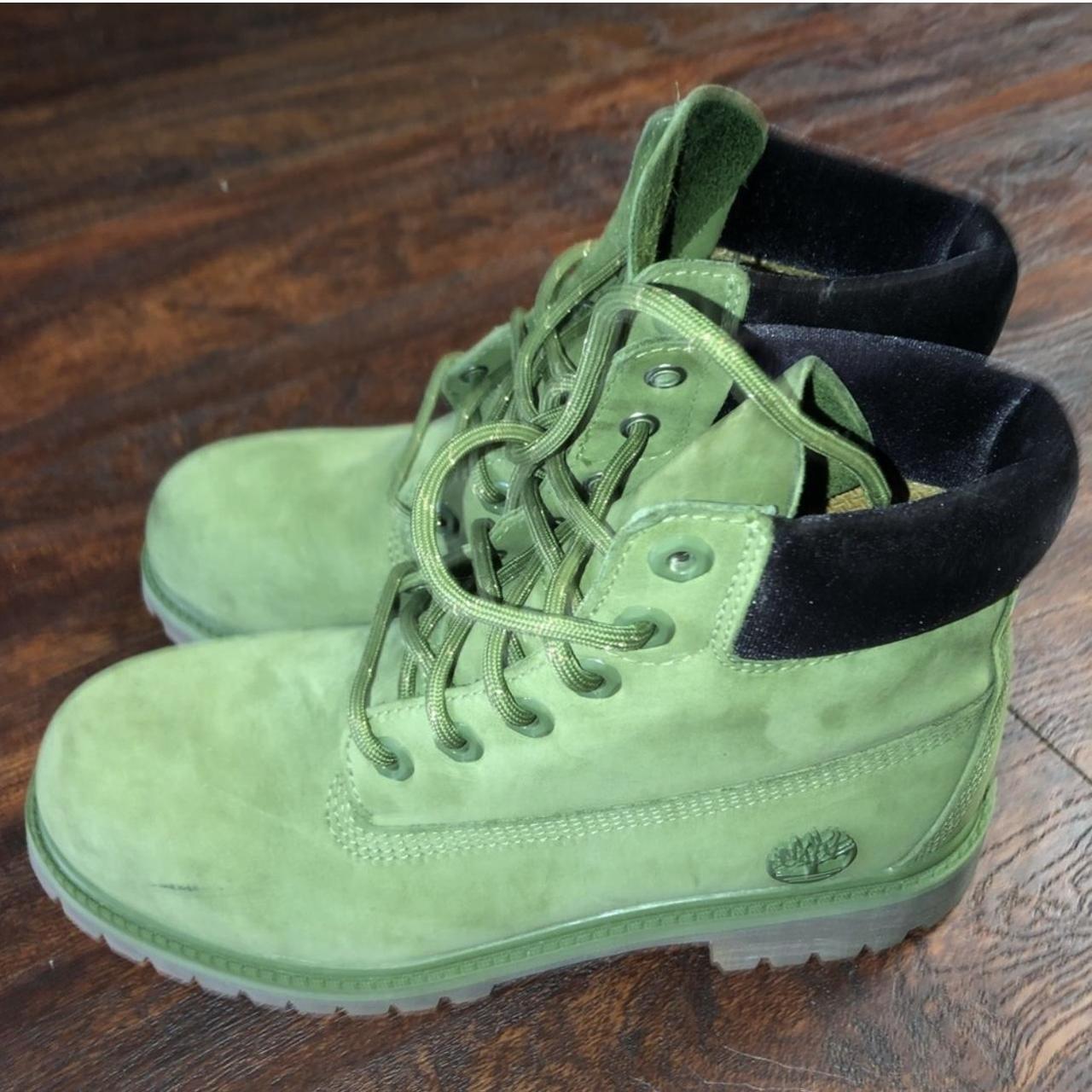 Olive clearance green timbs