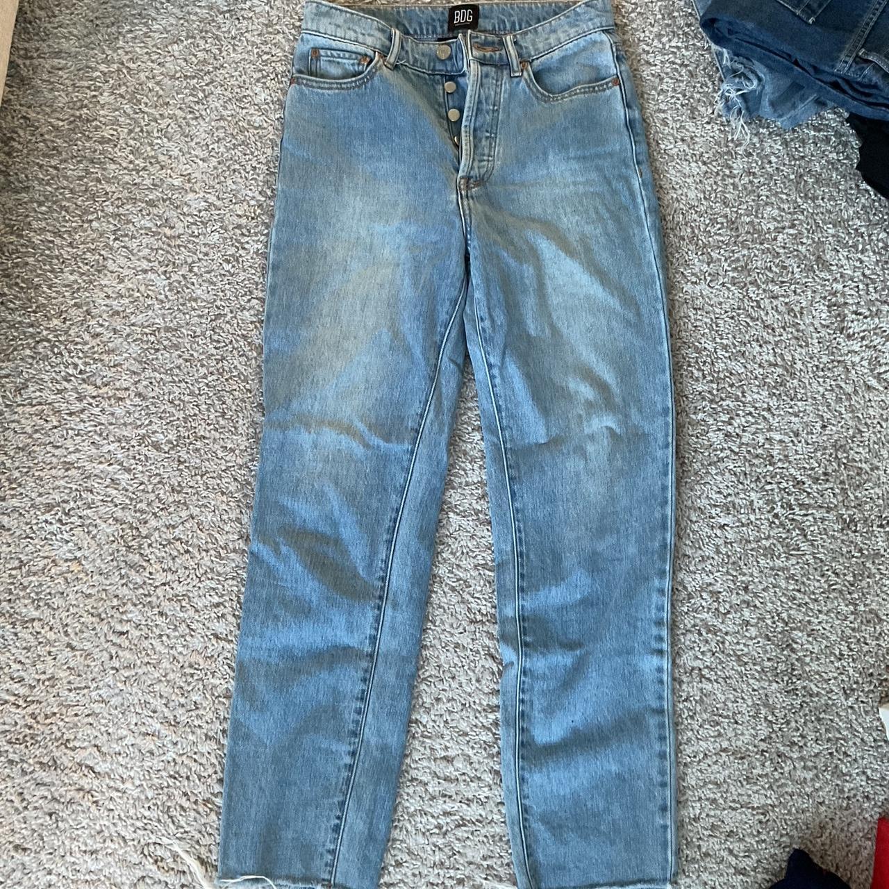 Urban outfitters slim straight jeans size 25 - Depop