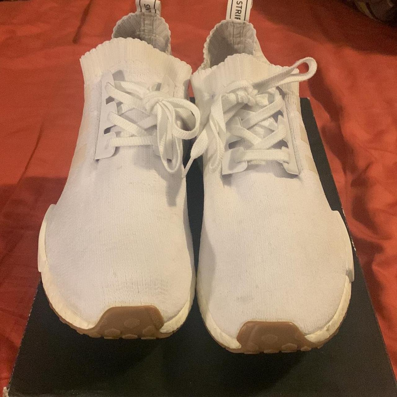 Nmd r1 pk gum pack white best sale