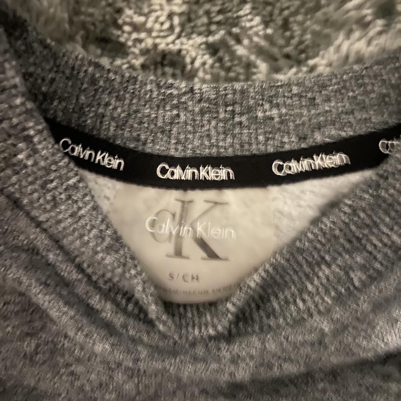 Fake calvin 2024 klein sweatshirt