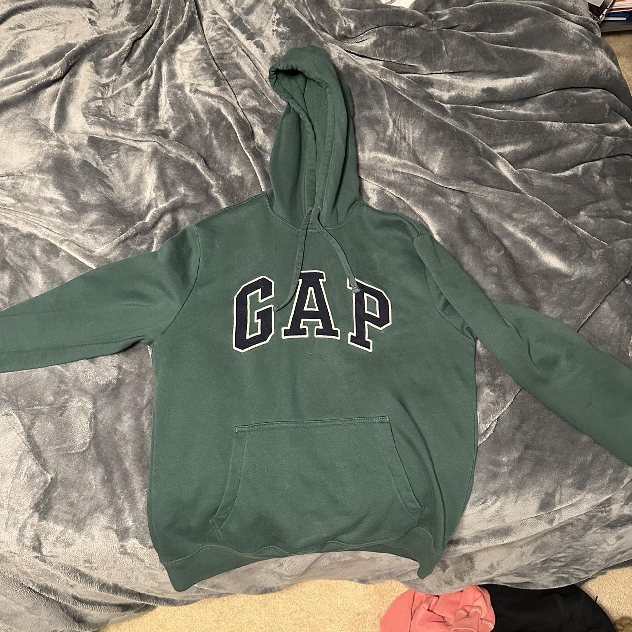 Gap Men's Green Hoodie | Depop