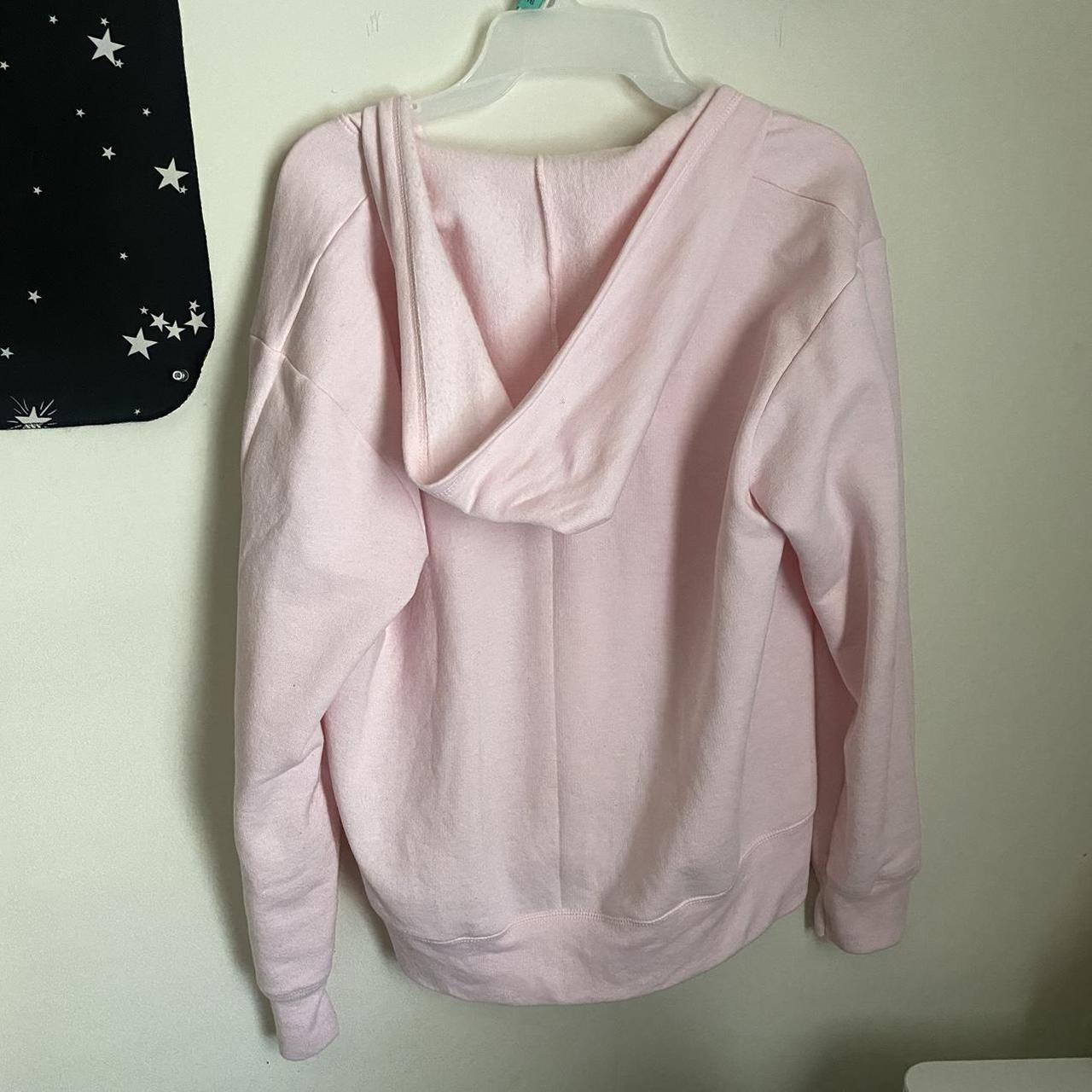 NO PAYPAL PAYMENTS PLEASE‼️ Pink Hanes Zip Up... Depop