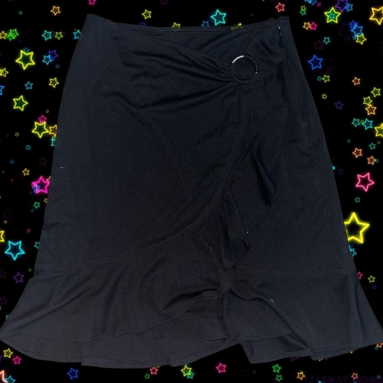 Women’s Flowy midi skirt fits size M unbranded, size... - Depop