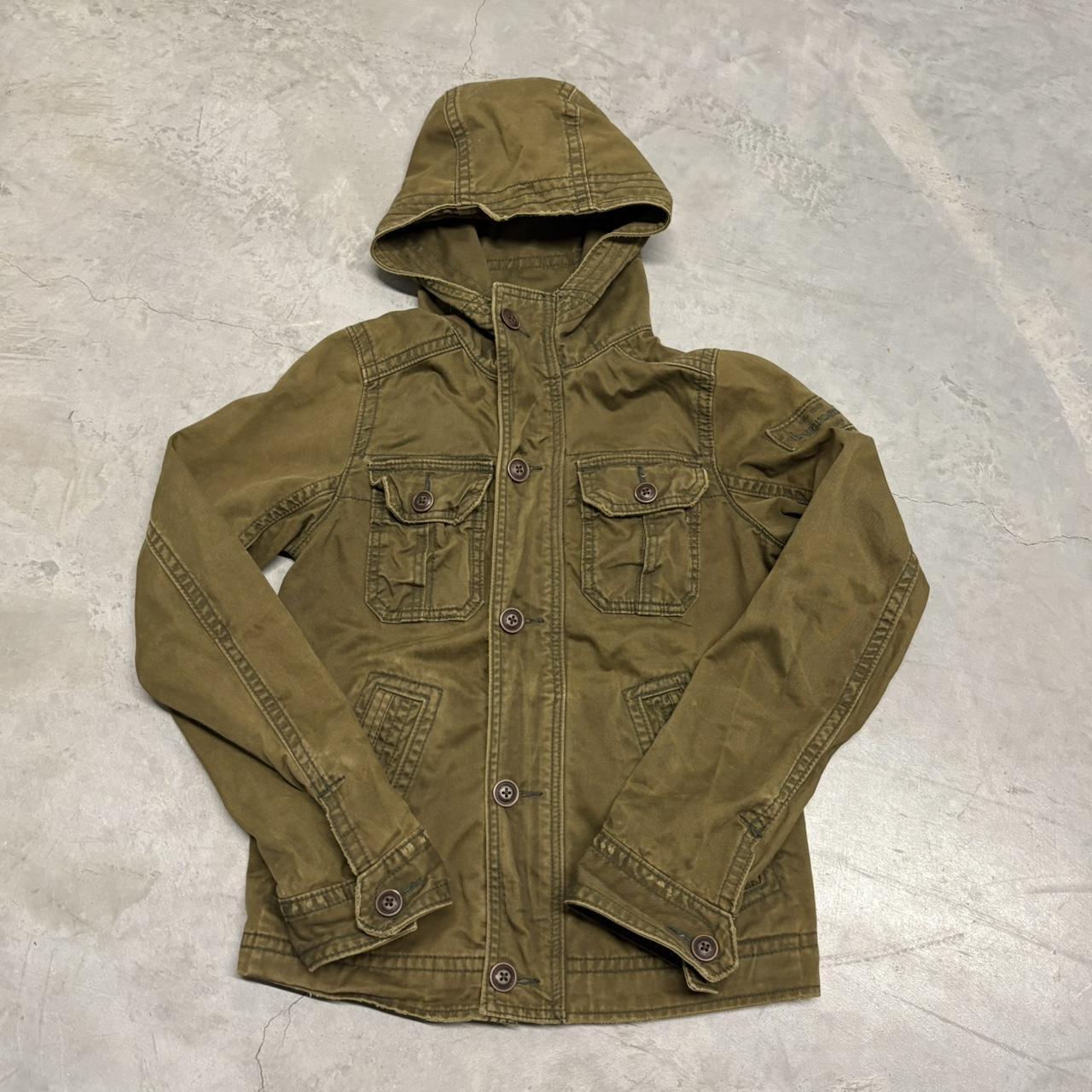 item listed by silverthrifts
