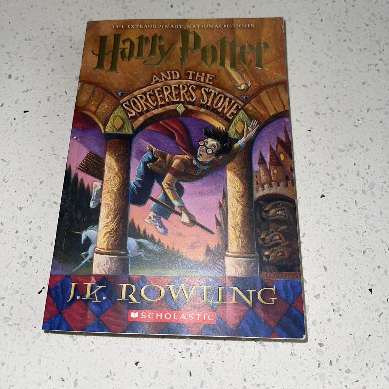 Cerco tutti i libri di Harry Potter in prima - Depop