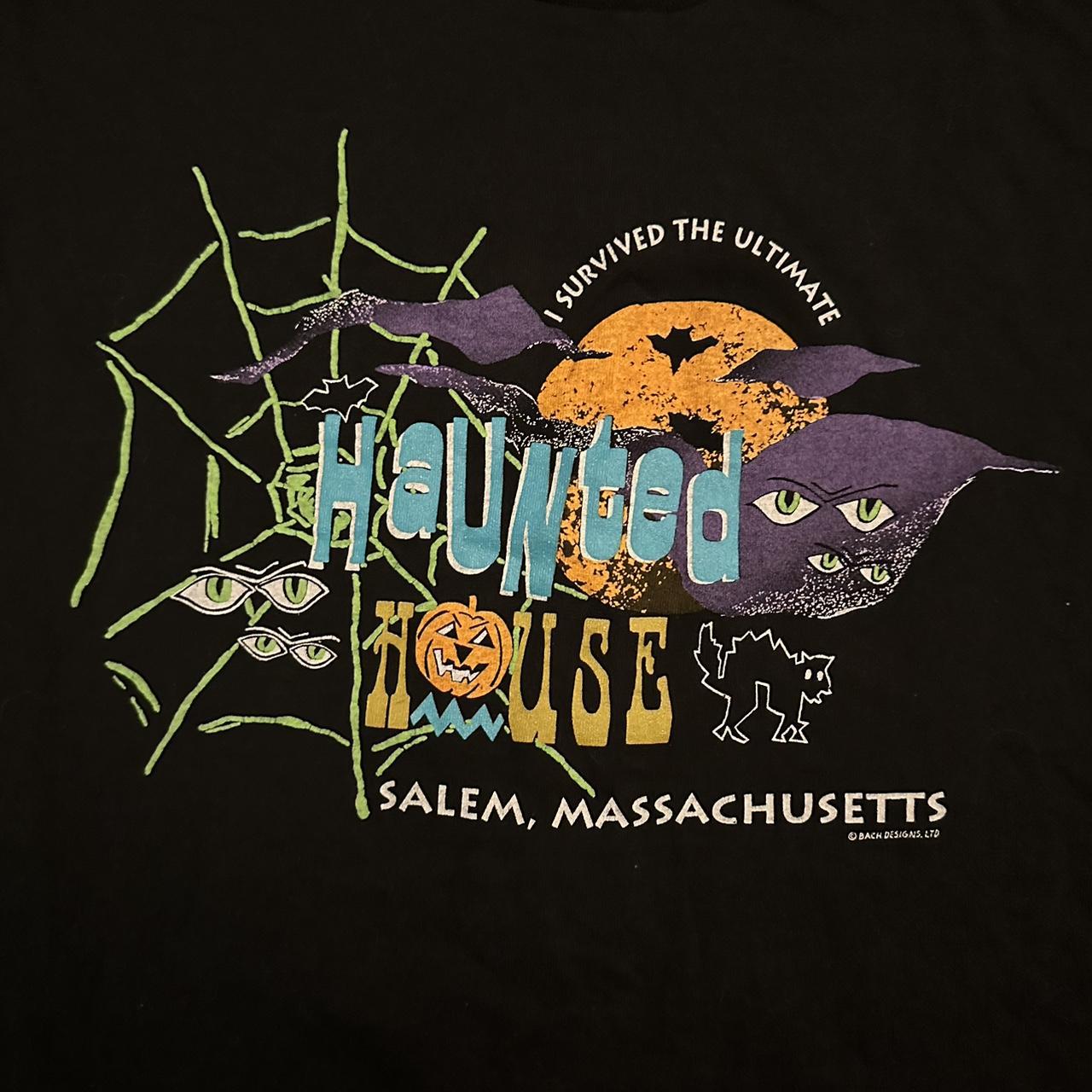 90’s single stitch Salem Massachusetts Tshirt... Depop