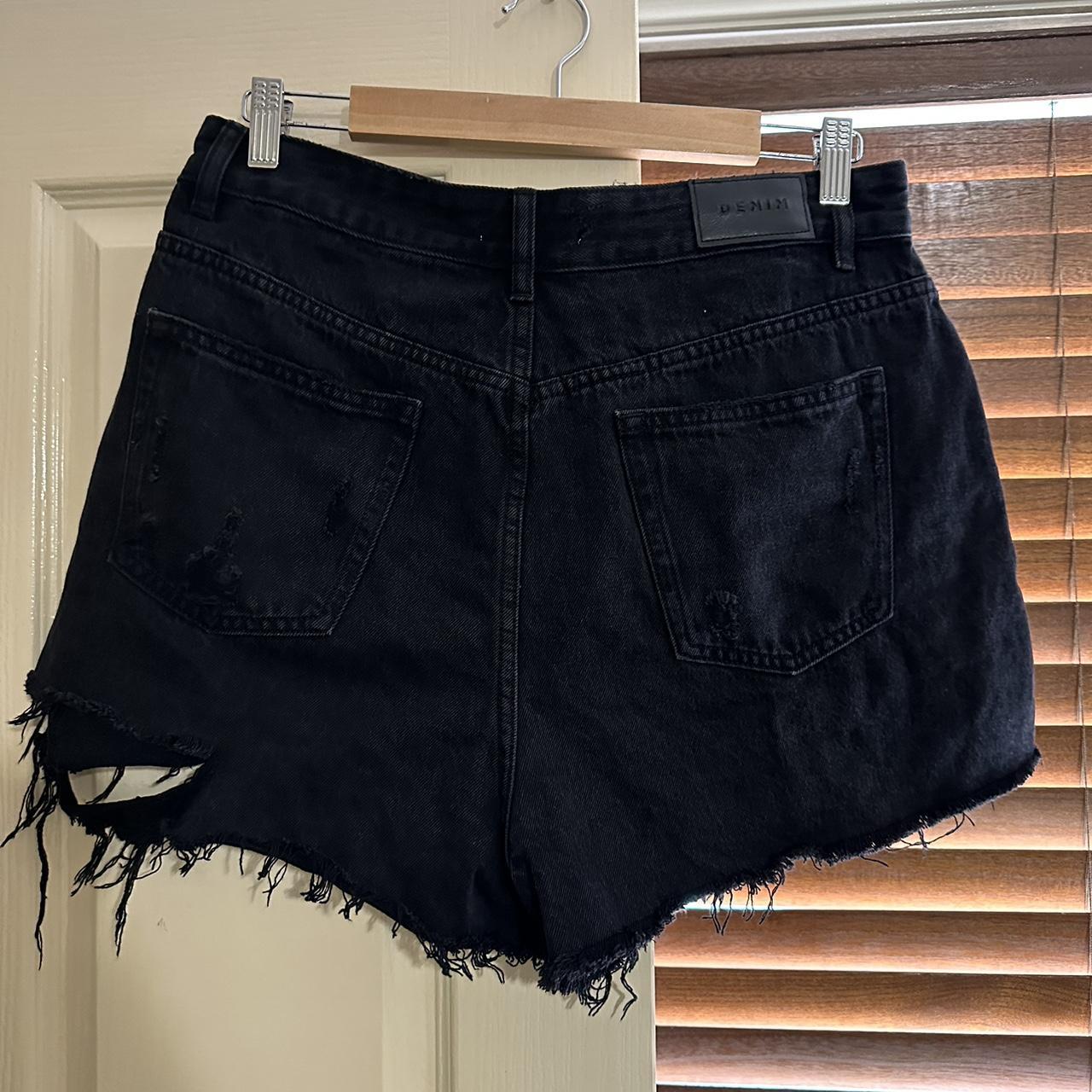 Glassons Women's Black Shorts | Depop