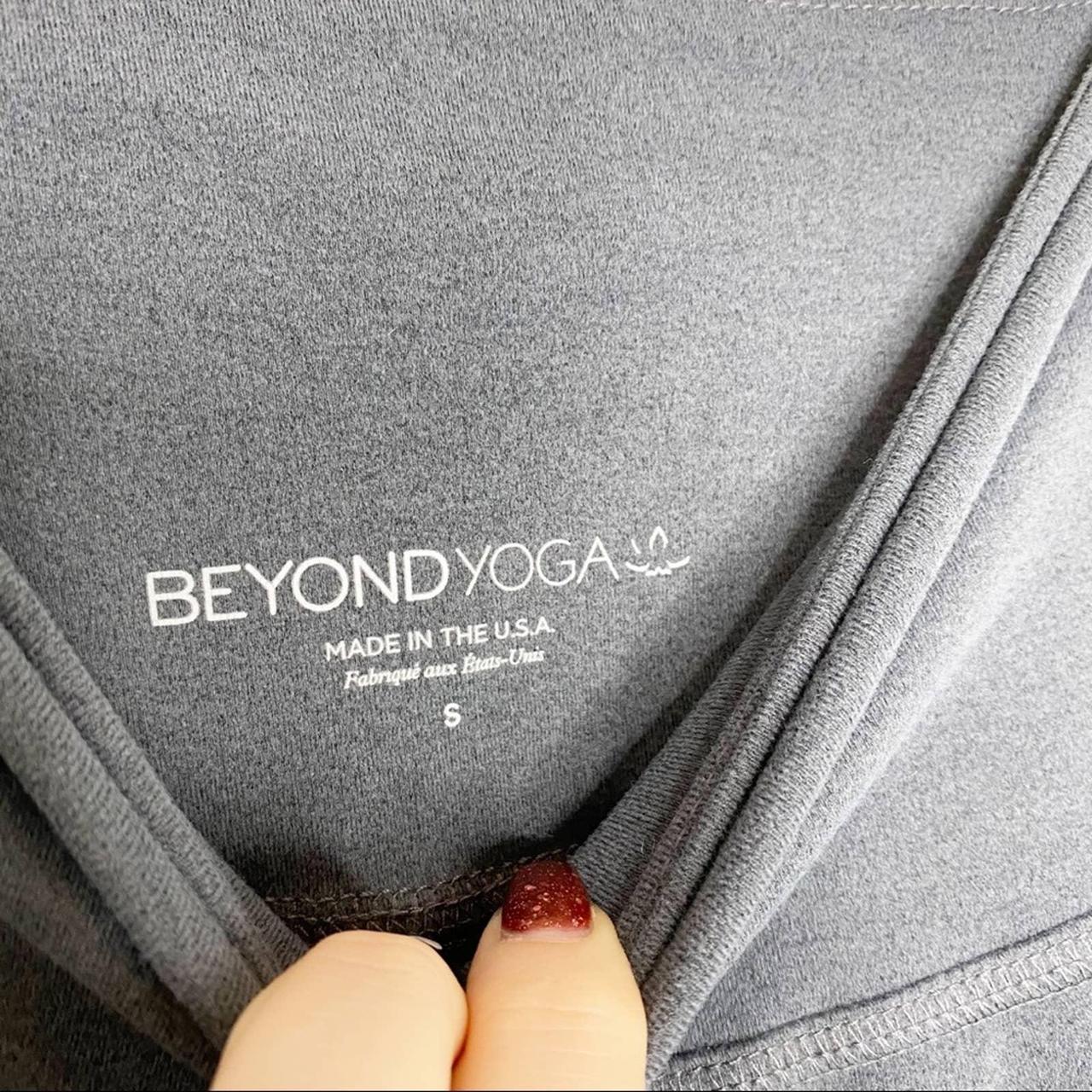 Beyond Yoga Gray High Waisted Leggings Small Super - Depop