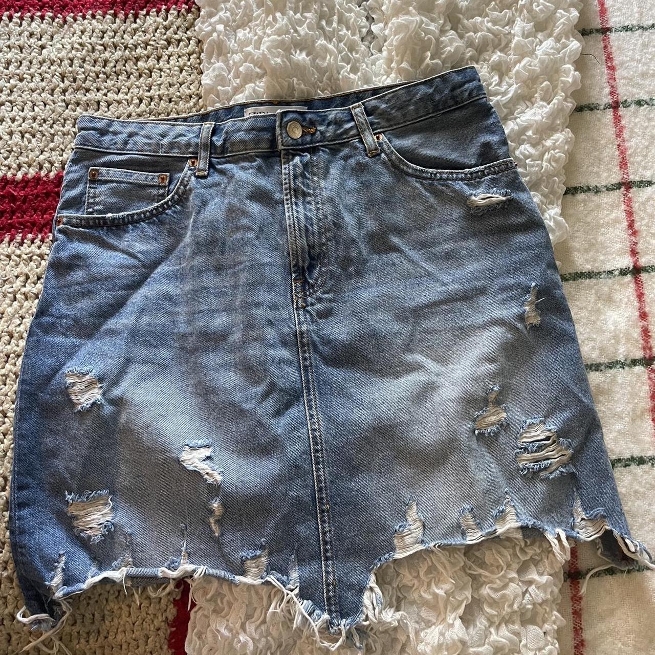 Zara Denim Distressed Skirt Size L Worn once or... - Depop