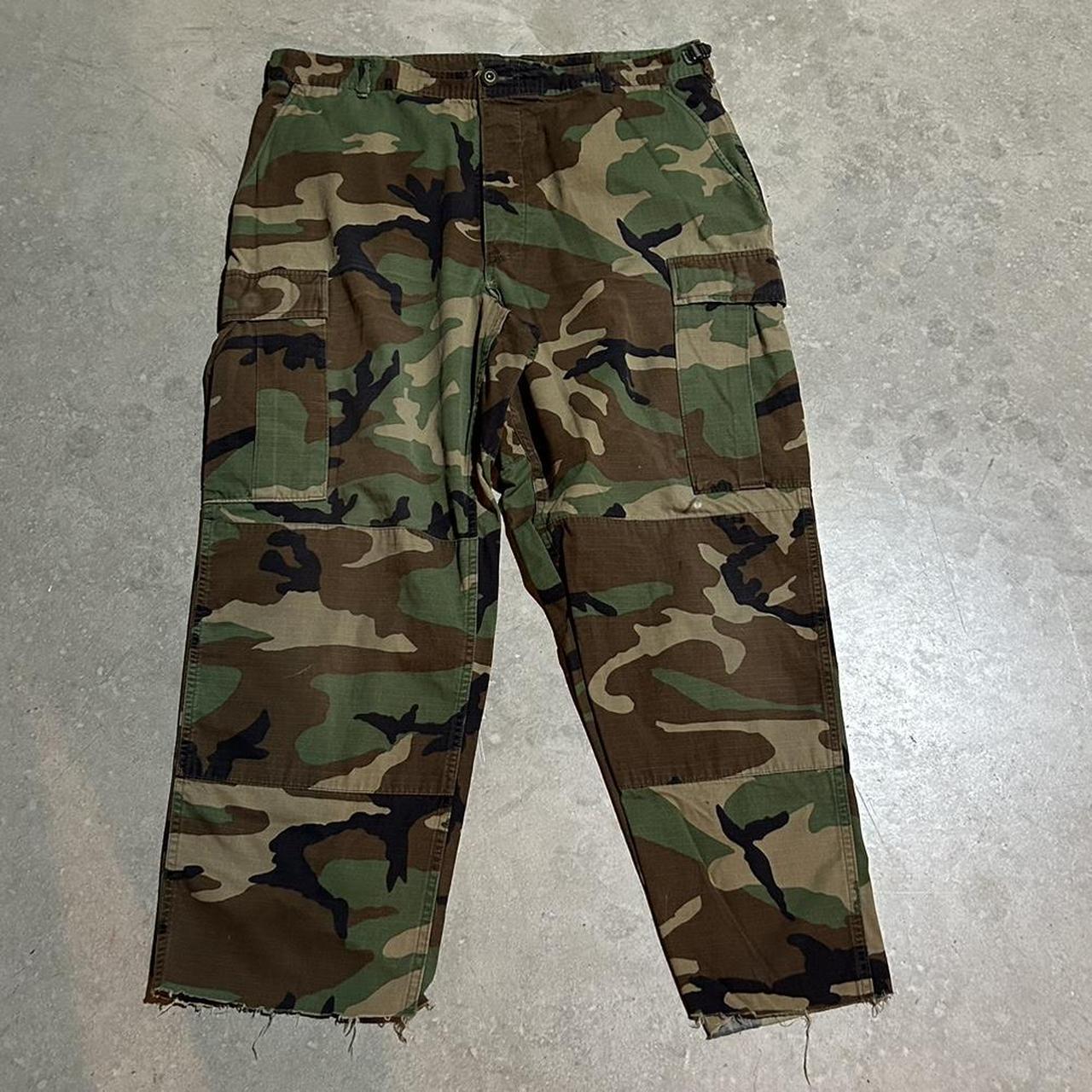 Men's Green Trousers | Depop