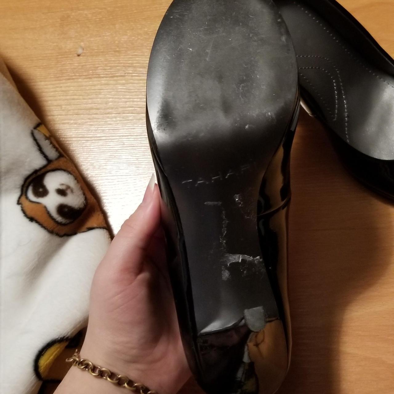 tahari black heels