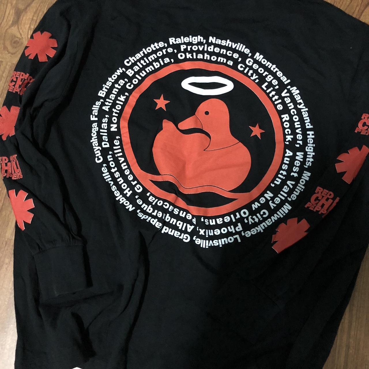 VTG red hot chili peppers tour tee 99-2000's long | Depop