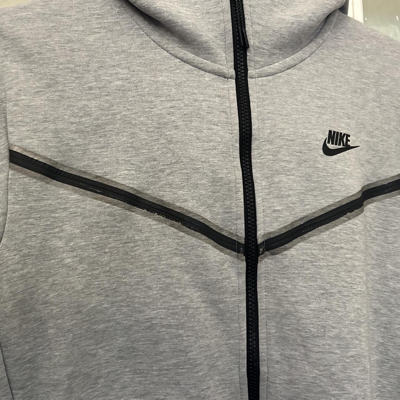 mens nike tech fleece hoodie grey