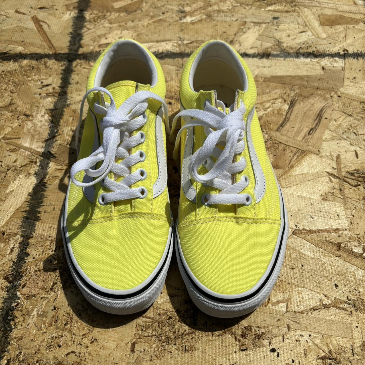 Bright yellow old skool vans best sale