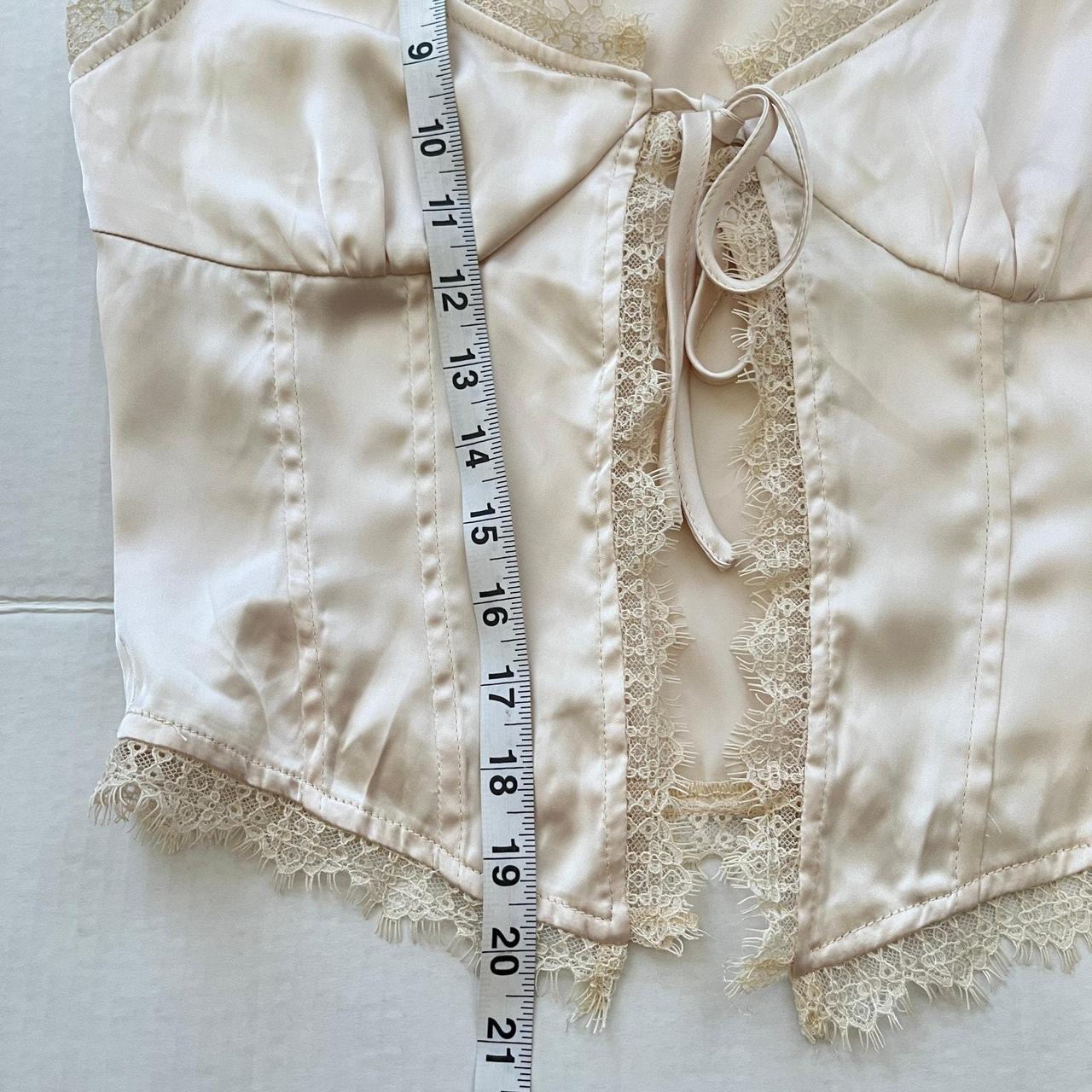 Source Unknown Women's Blouse - Cream - 4 – Y2K B… - image 4