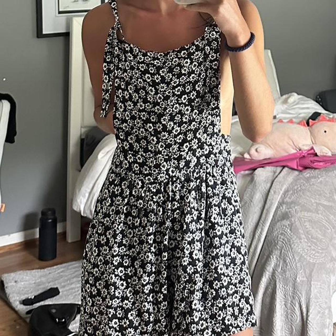 Lulus black and white floral overalls size small Depop