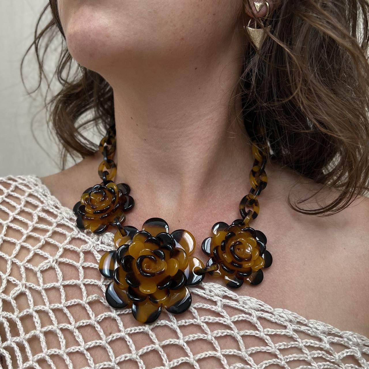 Artisanal Necklace with Crystals, Large Palm Flowers of Ceramics – La Pilar  Artesanales