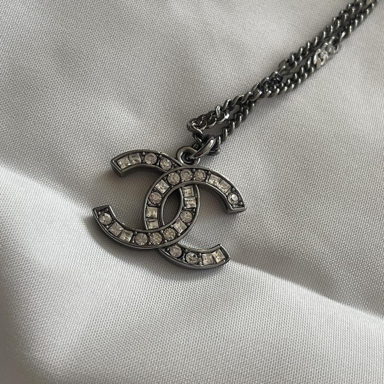 CC CHANEL NECKLACE 🖤 Black silver with pearl and... - Depop