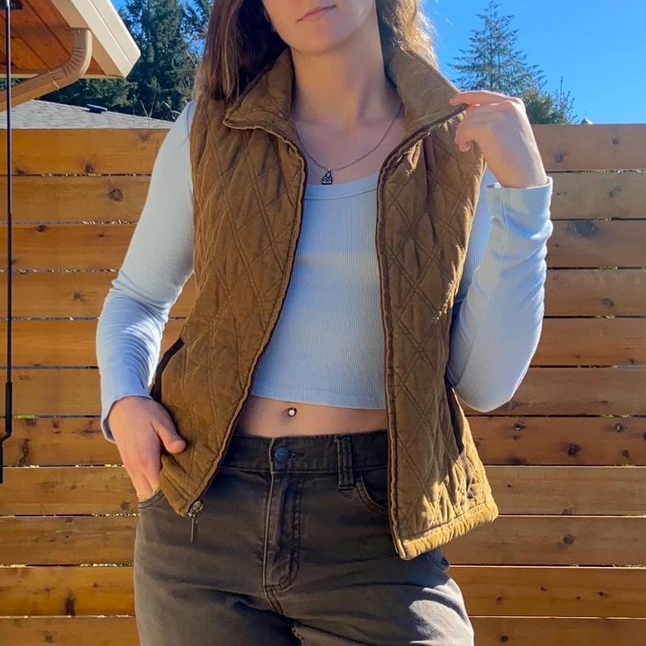 item listed by femaledawgs