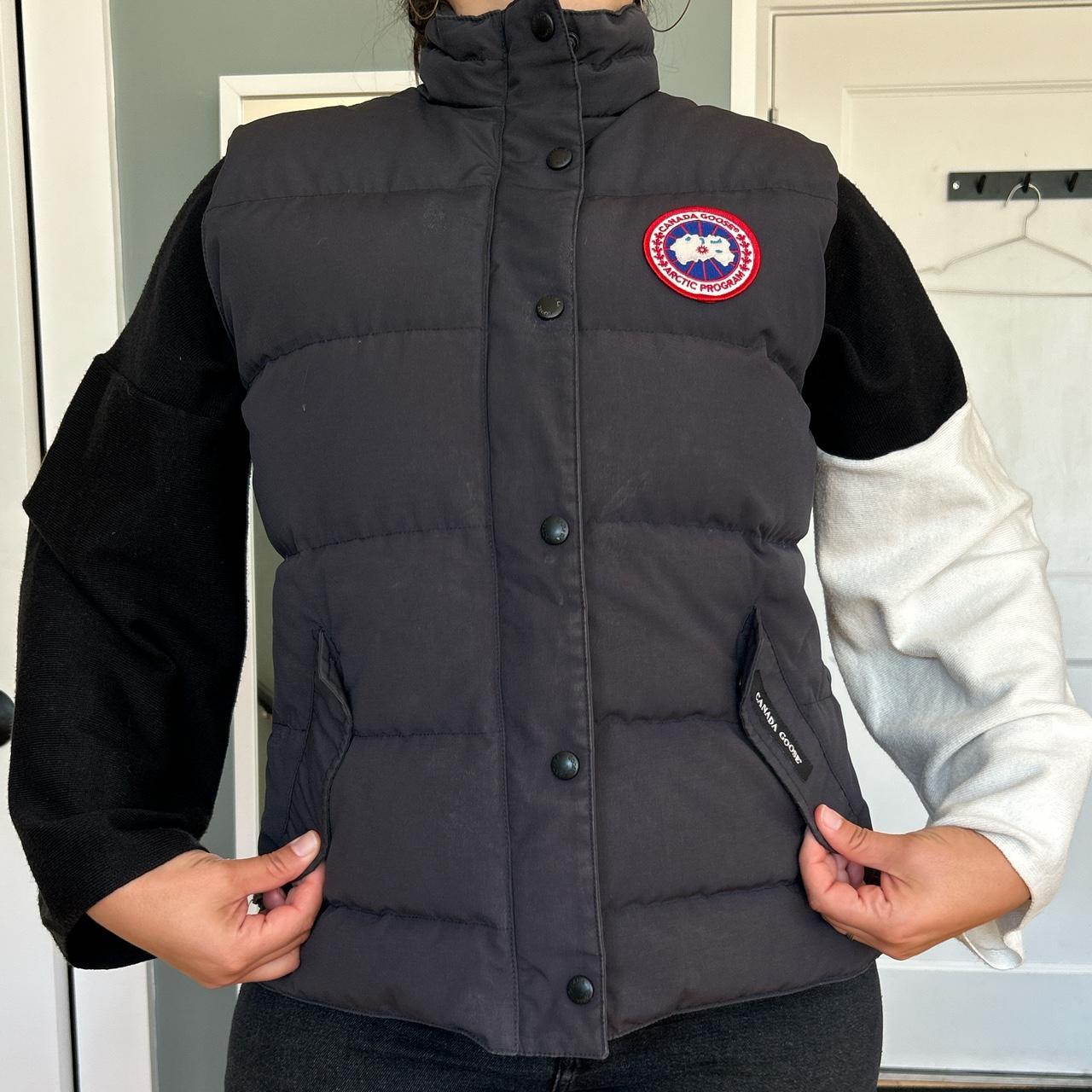 Women’s Canada Goose puffer vest size L - perfectly... - Depop