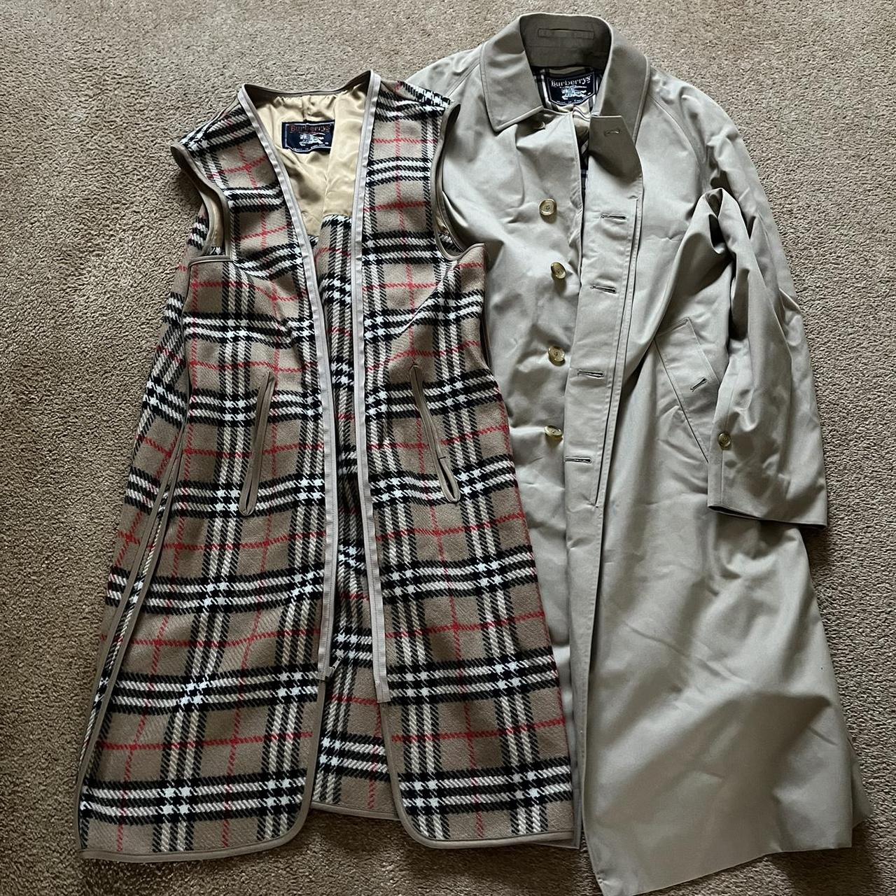 Burberry trench coat size 50 hotsell