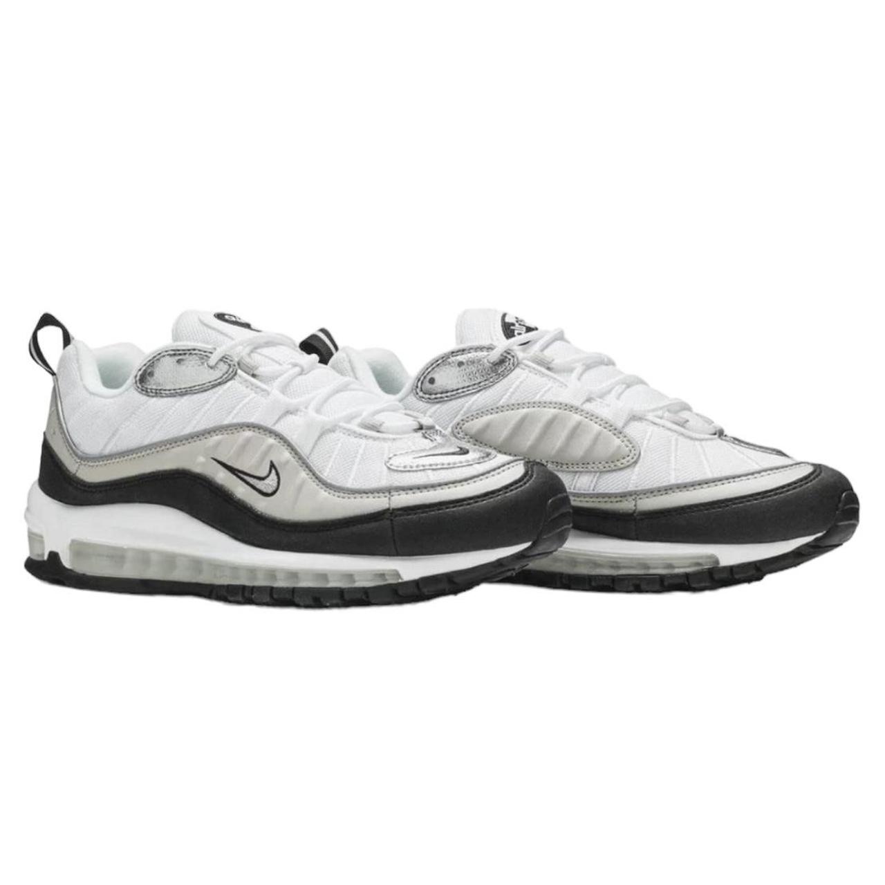 Black and white hotsell air max 98 womens