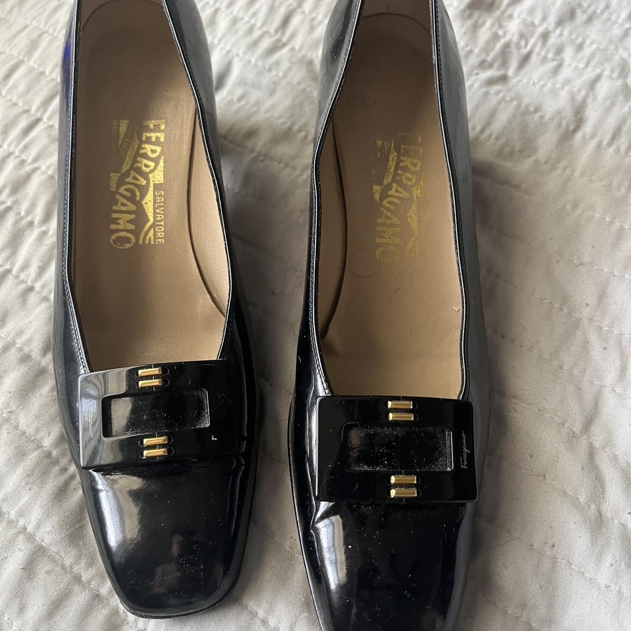 ローマ直営店にて購入超美品Salvatore Ferragamoパンプス ローマ直営店にて購入超美品Salvatore Ferragamoパンプス