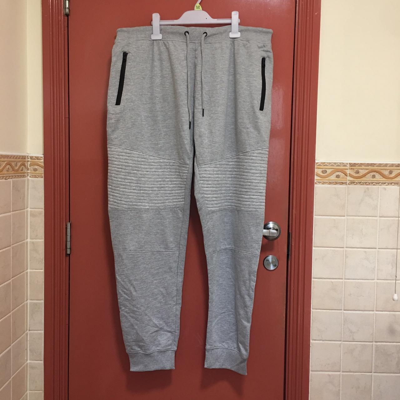 Men’s Grey Joggers Trackie Bottom XXL. Concealed... - Depop