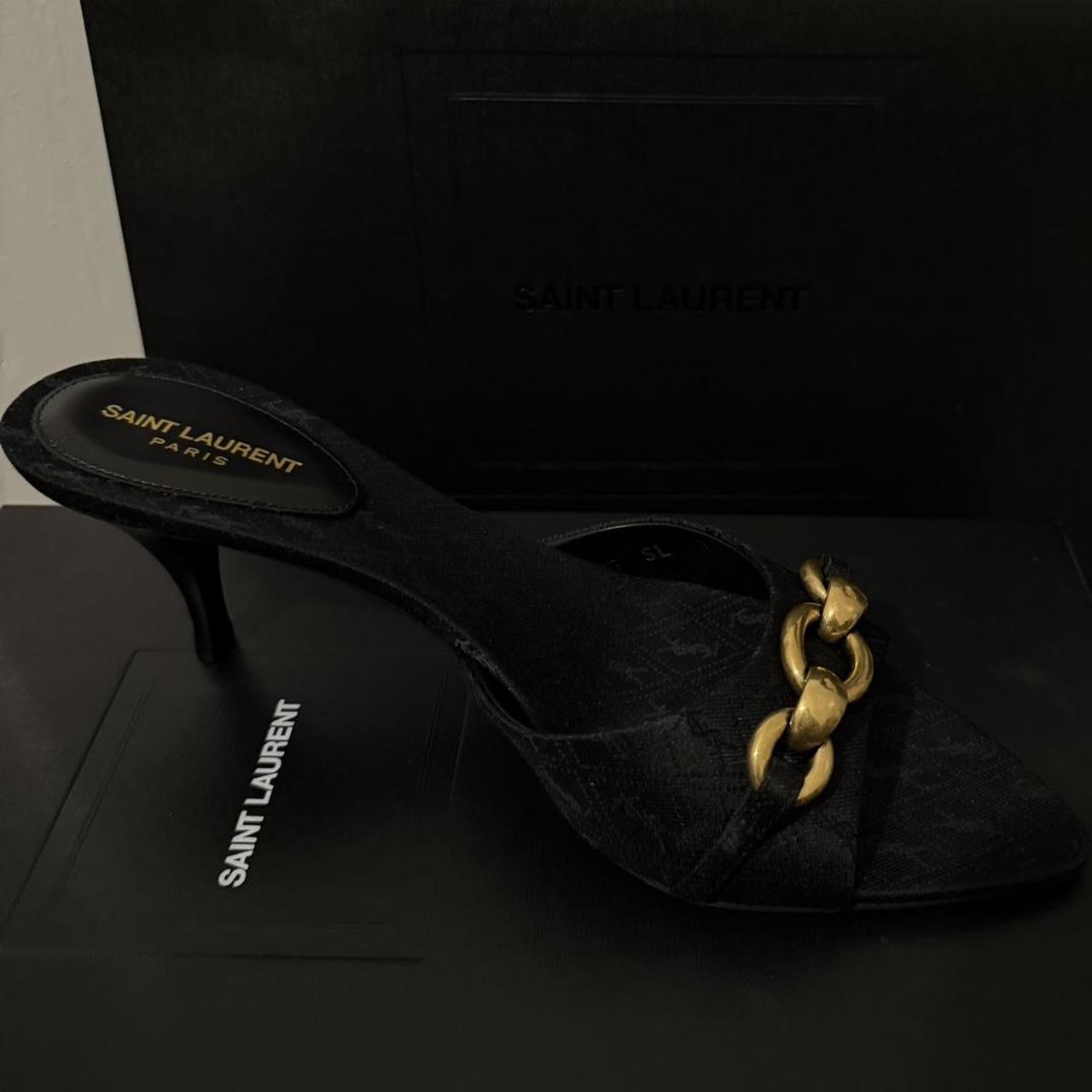 item listed by halimahxi