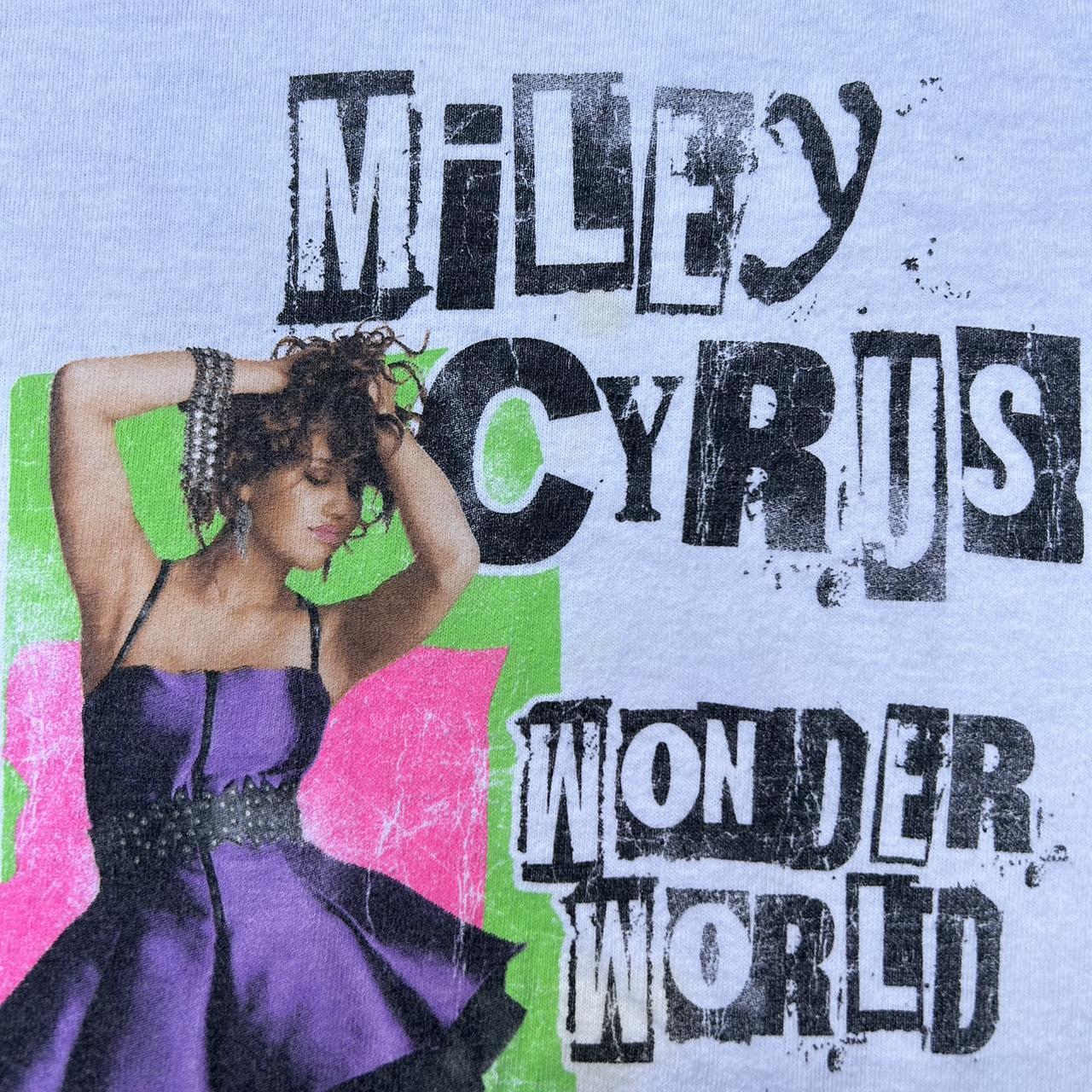 ♡ VINTAGE 2009 MILEY CYRUS ULTIMATE TOUR TSHIRT SZ - Depop