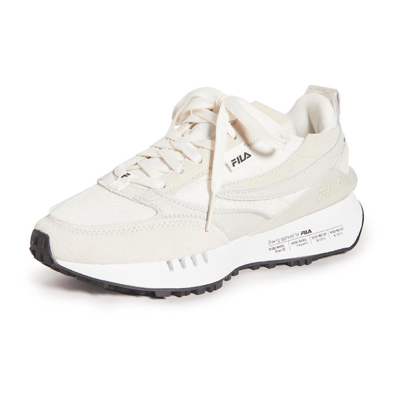 Cream fila clearance trainers