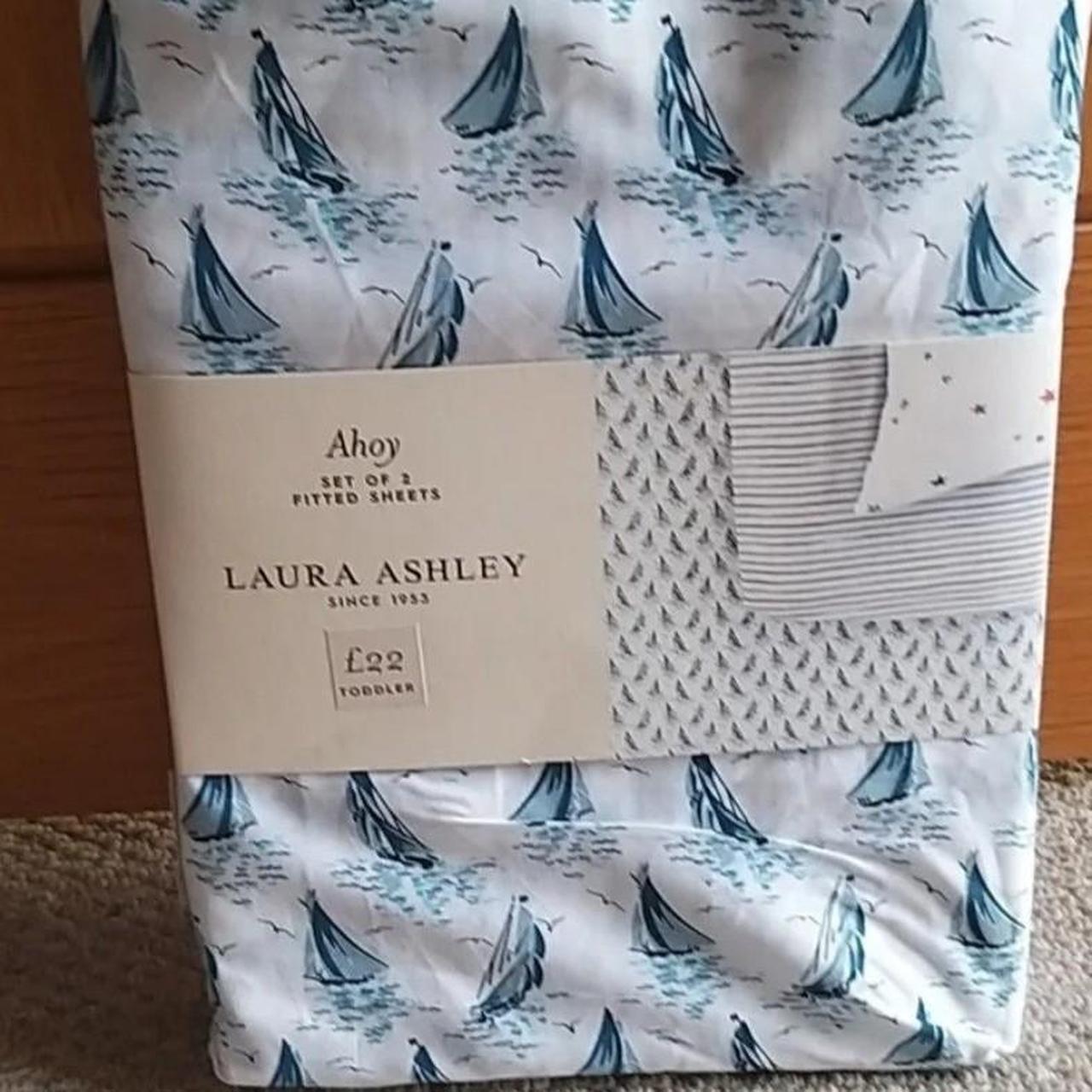 Laura Ashley Toddler Fitted Sheets Depop   P0 