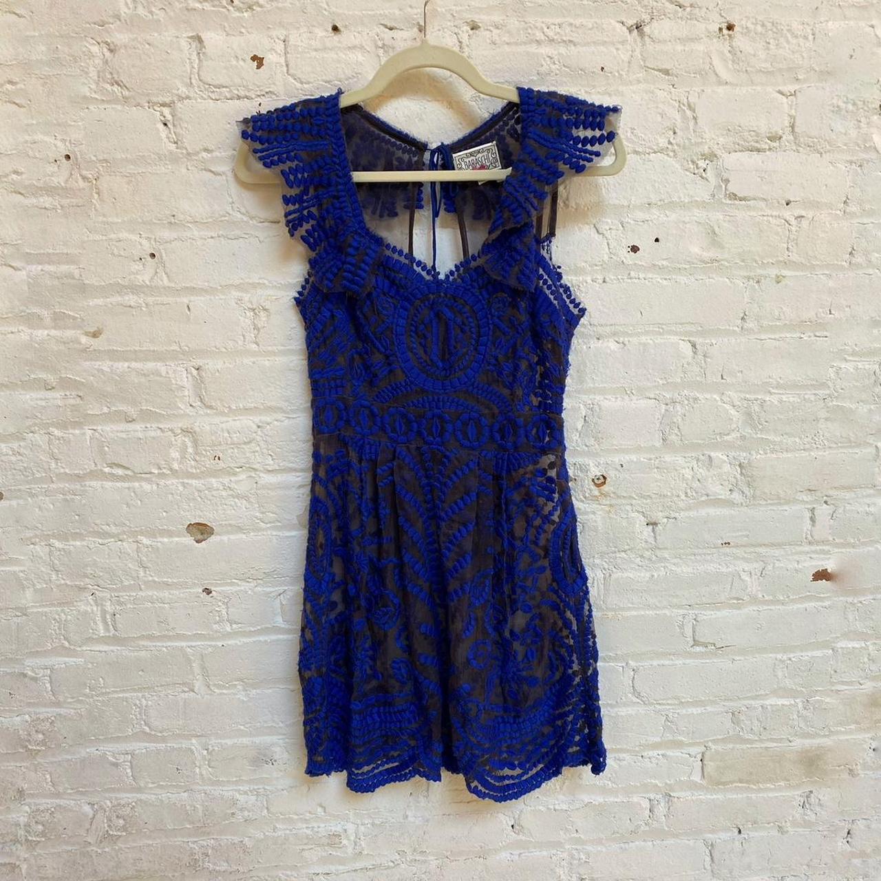 item listed by hnnhsndrs