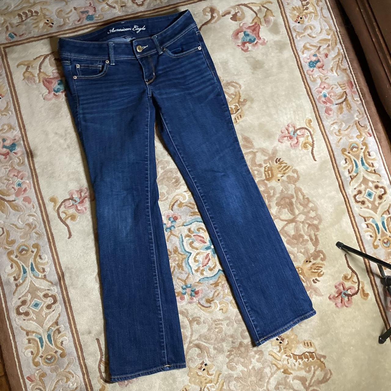 American Eagle Women's Navy and Blue Jeans | Depop