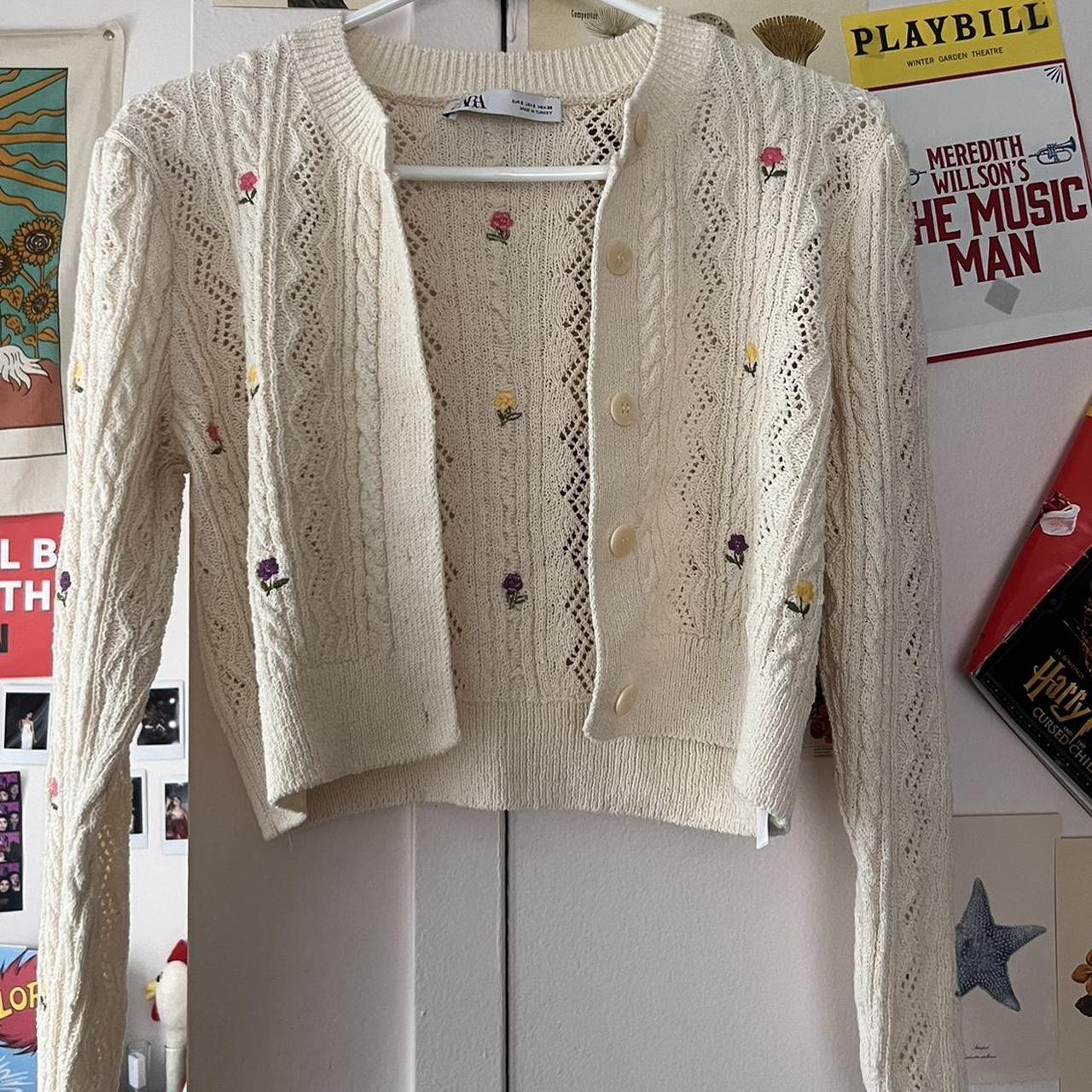 Zara cream knit cardigan with embroidered Depop