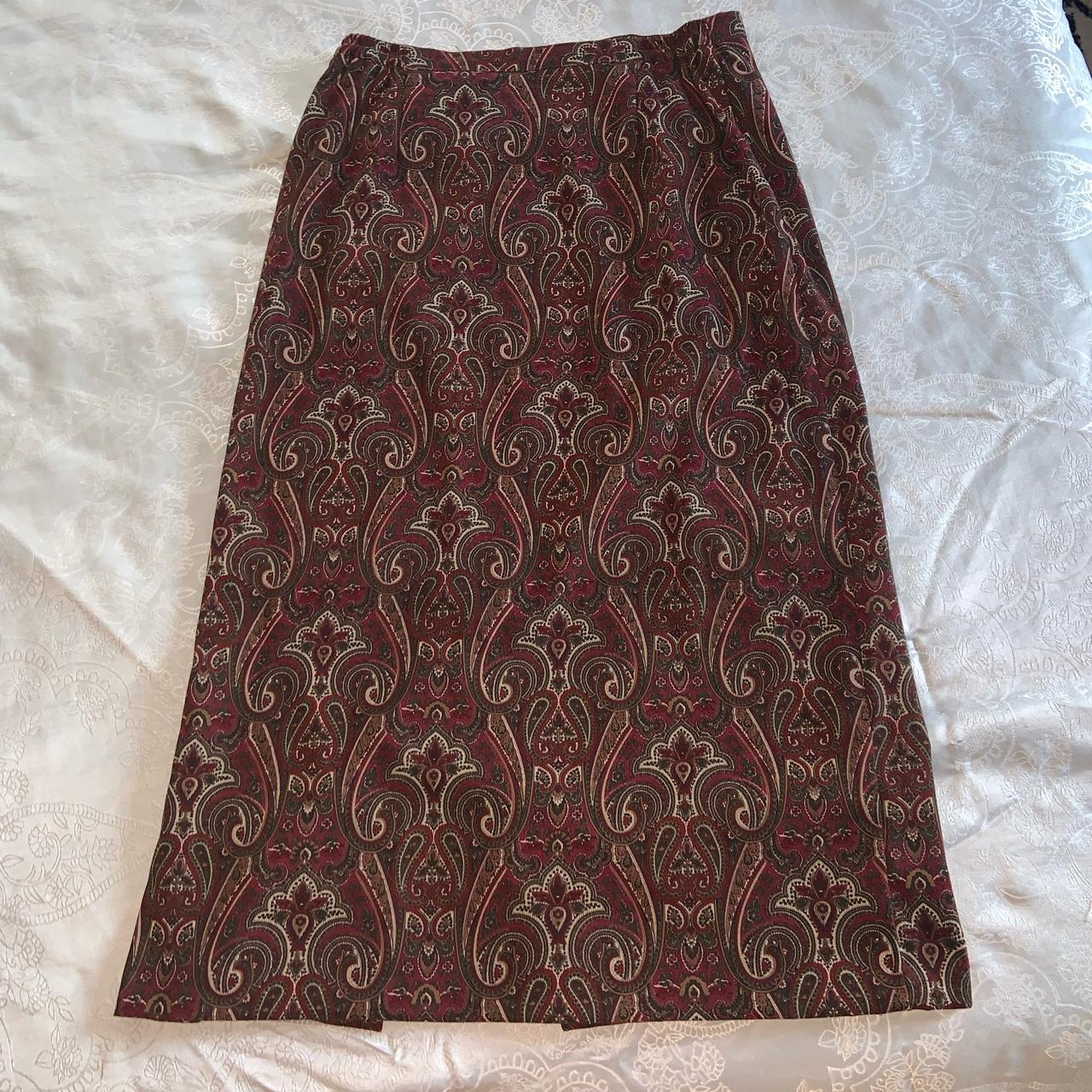 Notations Women's Red and Brown Skirt