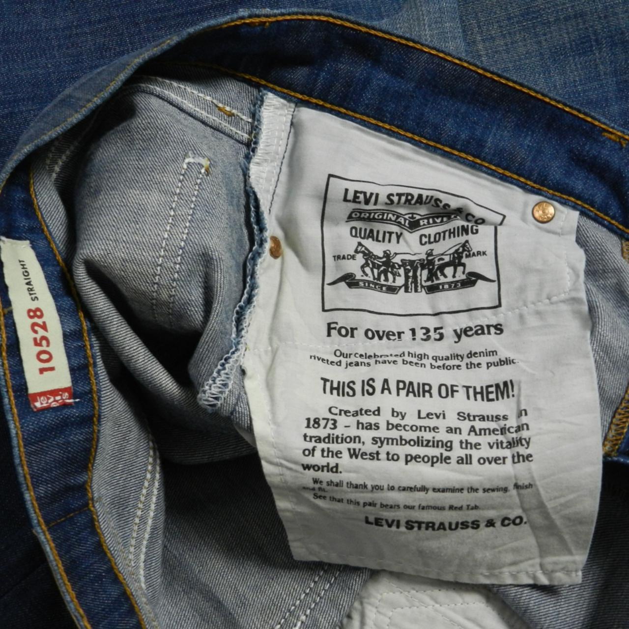 Levis 10528 outlet