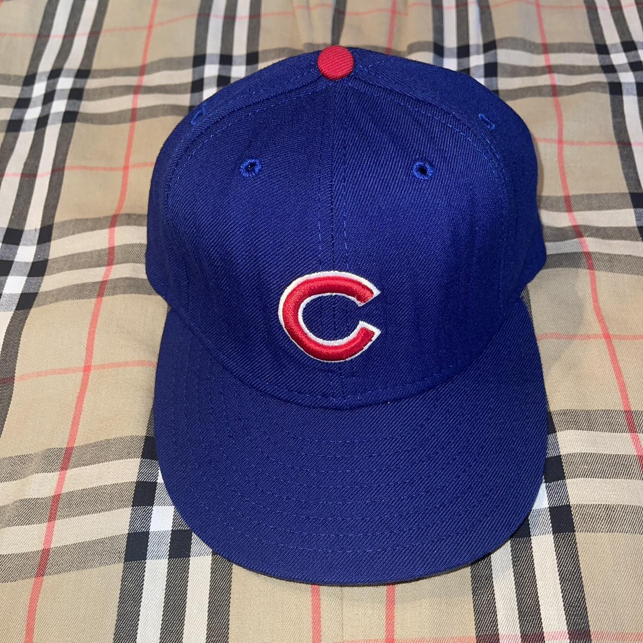Vintage New Era Chicago Cubs fitted hat 7 1/4 with a