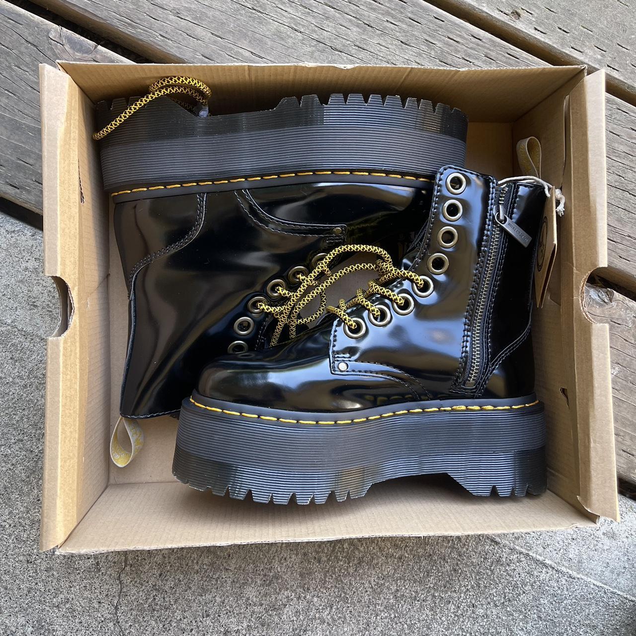 jadon platform boots