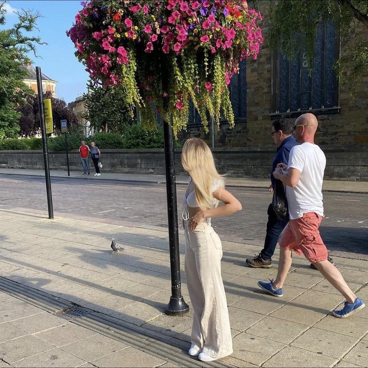 Stradivarius wide leg jeans Perfect condition Size... Depop