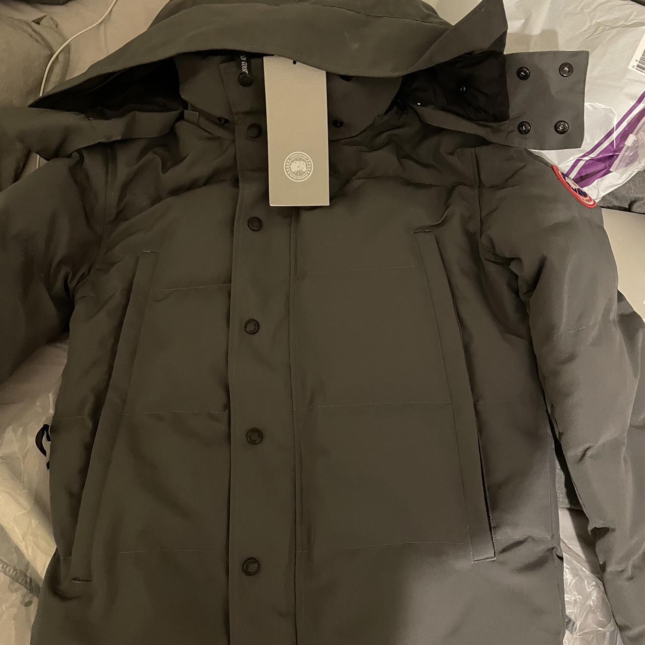 Grey goose outlet jacket