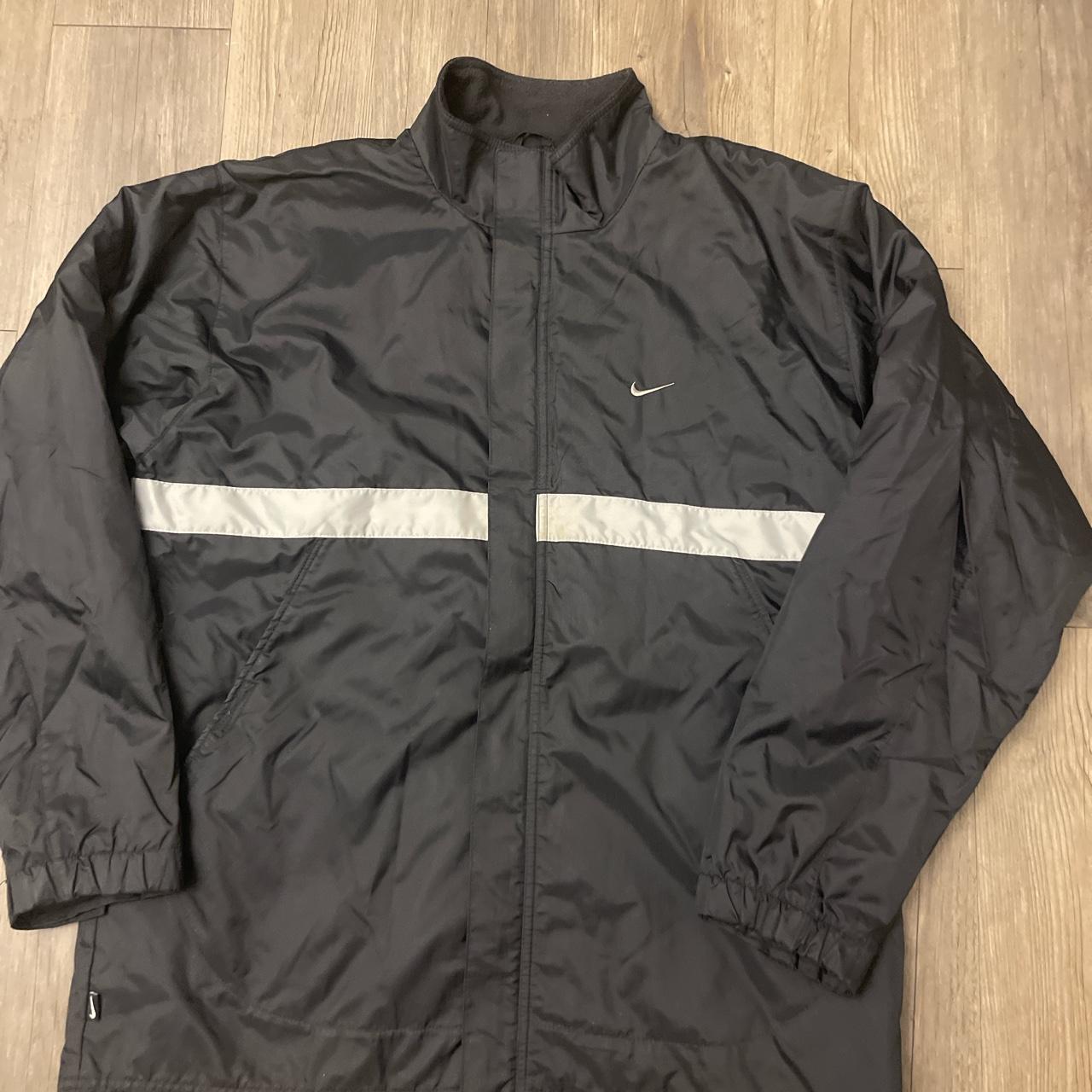 Nike Men's Black and Grey Jacket | Depop