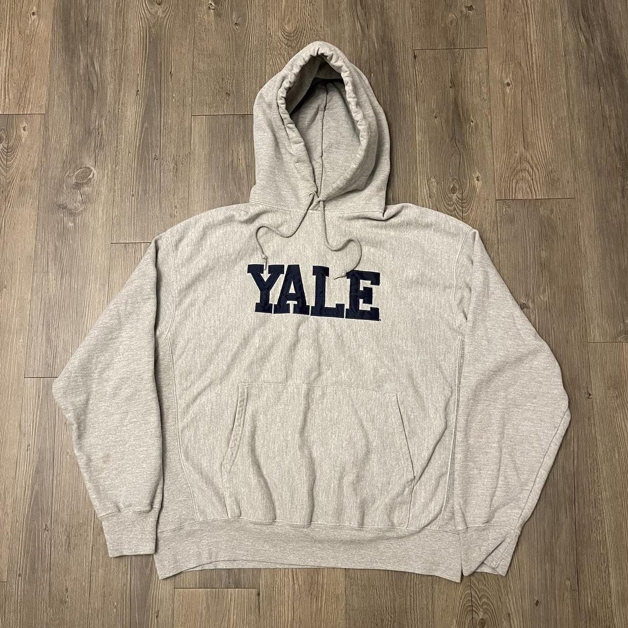 Vintage Champion Yale Oversized Hoodie Size XL Fits... - Depop