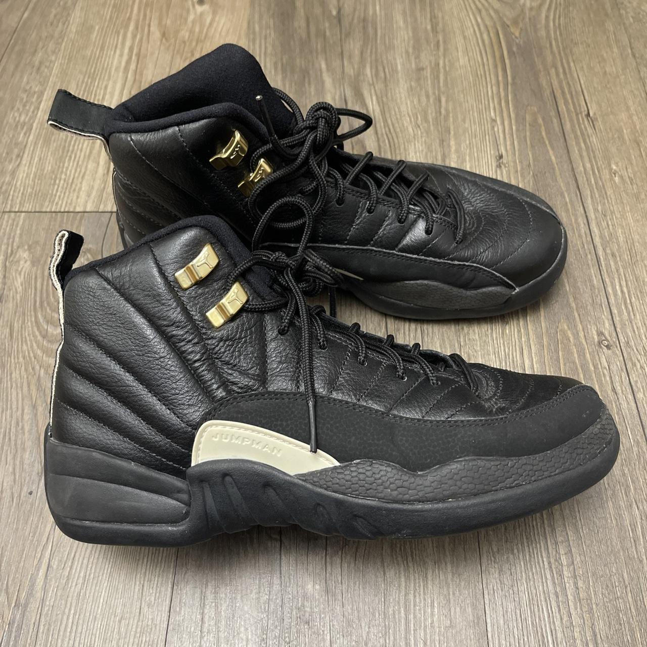 Jordan retro fashion 12 black gold