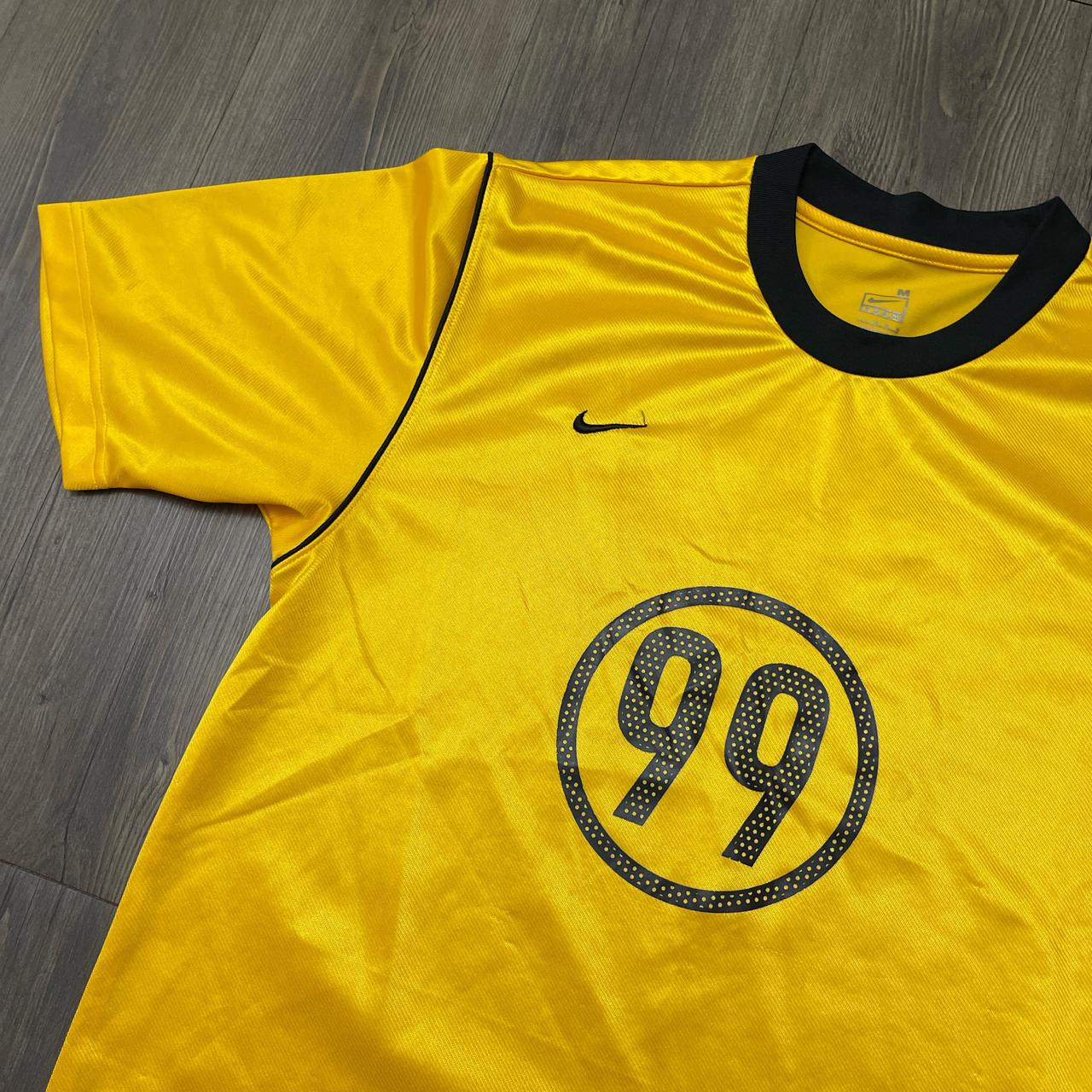 Vintage Nike Team Total 90 99 Soccer Jersey Size. Depop