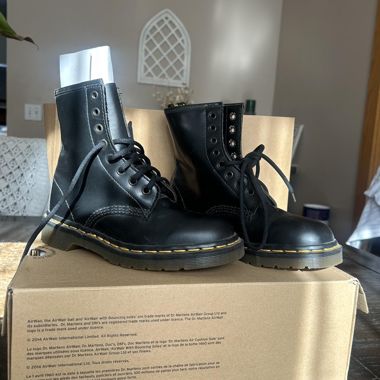 Dr Martens 1461 black boots size Y4 women 6 Made in